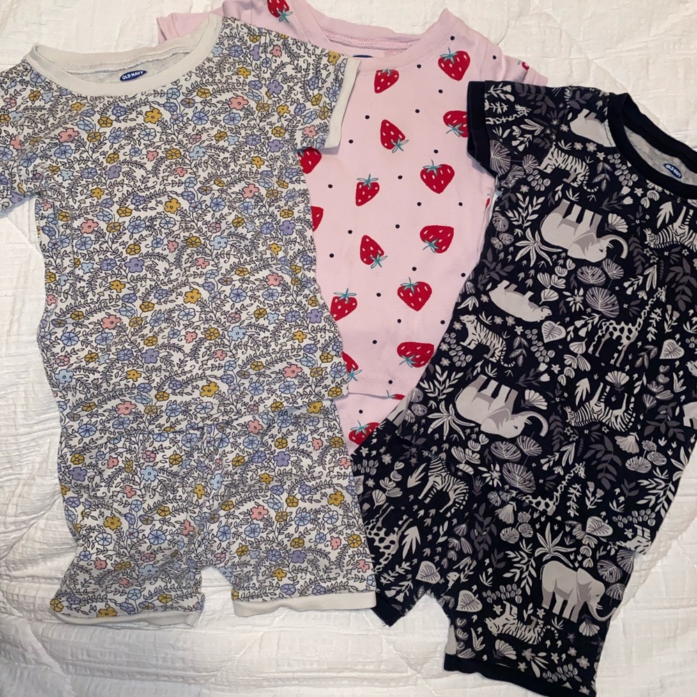 3T Old Navy Pajama Bundle